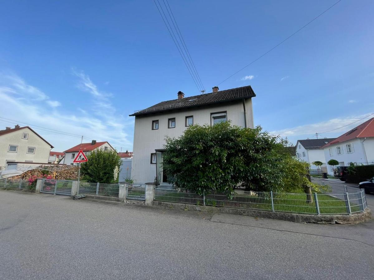 Guntia Apartment Mit Grossem Garten Guenzburg Exterior photo